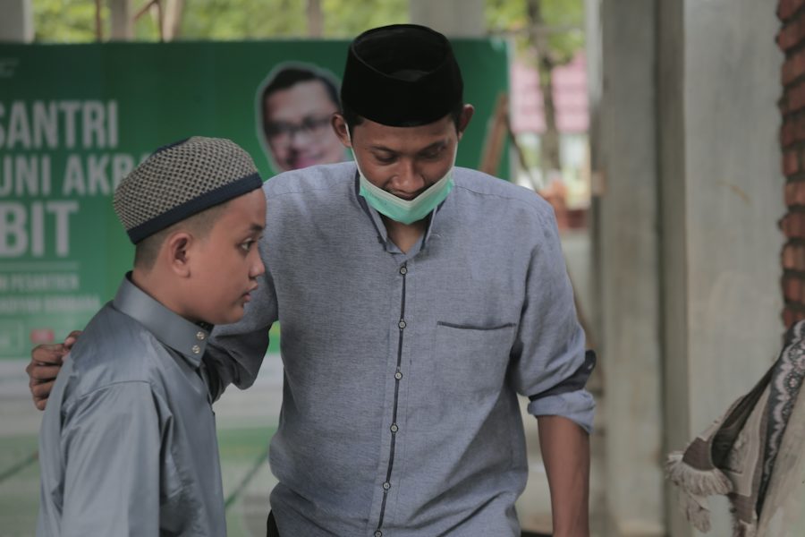 Setoran hafalan pagi santri karantina